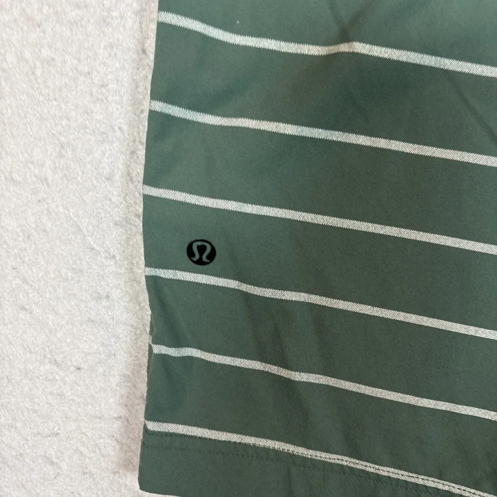 Lululemon Commission Shorts Mens M Striped 38